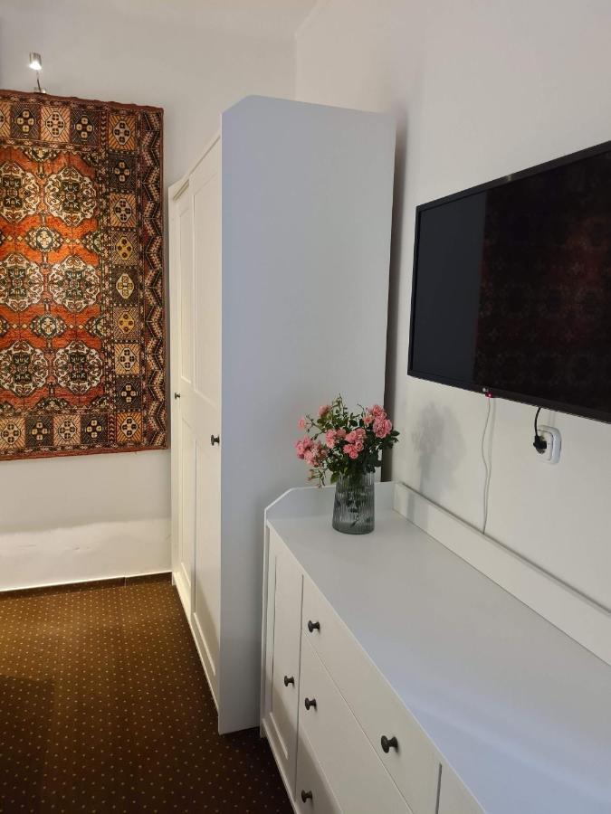 Palantir Panzio Bed & Breakfast Miskolc Luaran gambar