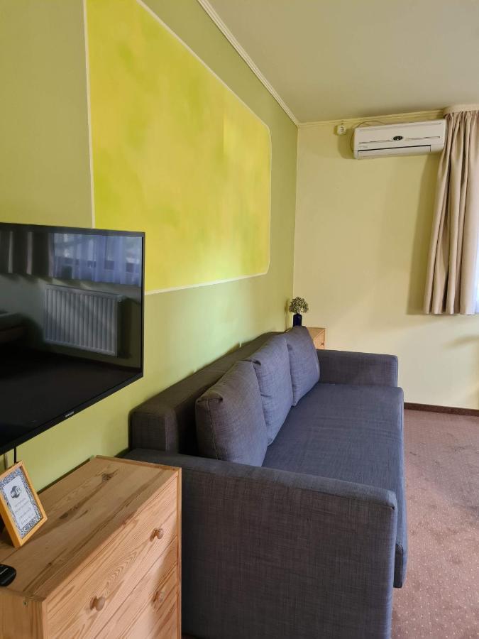 Palantir Panzio Bed & Breakfast Miskolc Luaran gambar